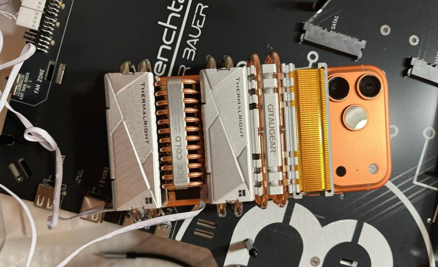 Tohle z iPhonu 17 Pro ještě nikdo neudělal! S chladičem pro SSD zvládne i náročné hry