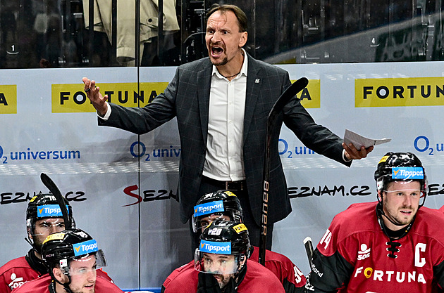 Sparta mění trenéra. Gross končí, klub nově přebírá Nedvěd, vrací se i Martinec