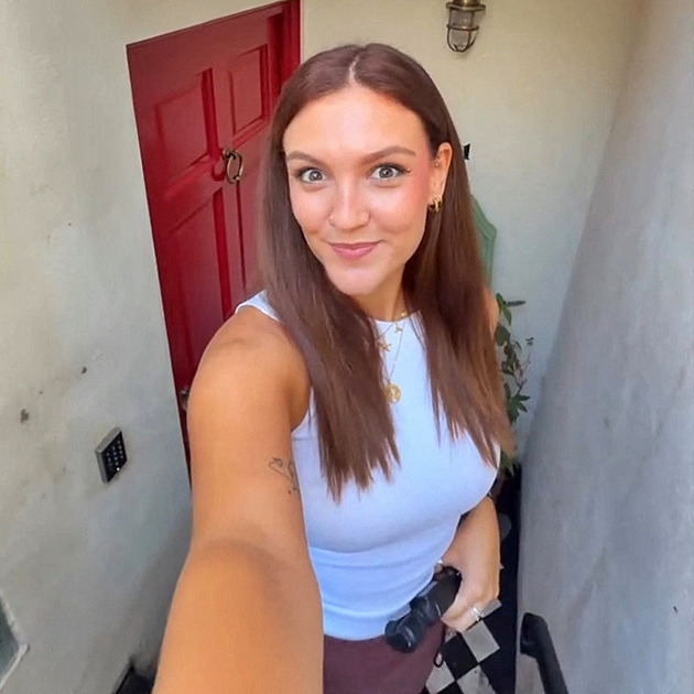 Influencerka strávila noc na veřejných toaletách. Byla nadšená elegancí