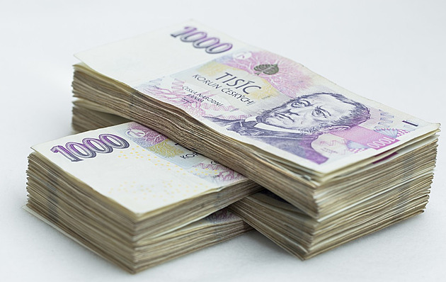 Kdo má teď nejlepší spořicí a termínované účty? Podívejte se, kde získáte nejvíc