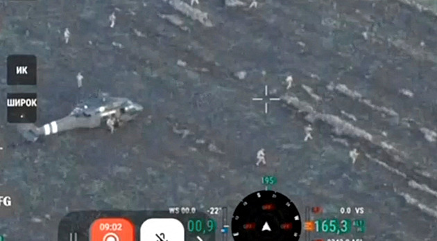 Ukrajinci se pokusili dostat vrtulníkem do Pokrovsku, všichni zahynuli, tvrdí Moskva