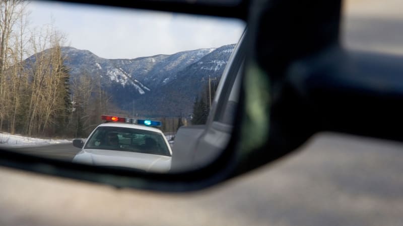 Honička přes celou Kalifornii: Žena v kradené dodávce policii setřásla až v Mexiku