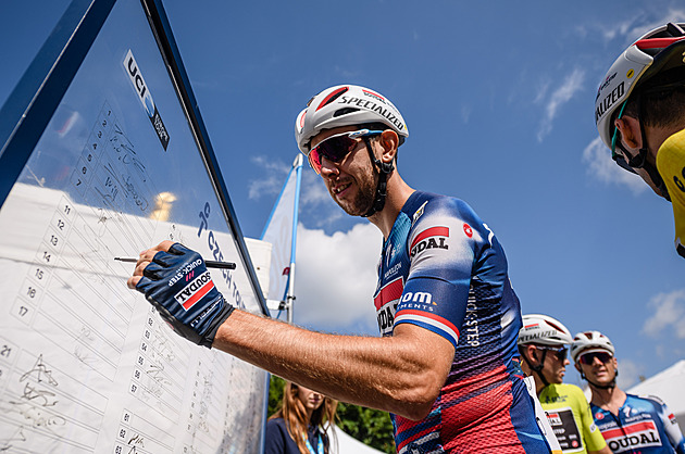 Po letech v zahraničí zpět v Česku. Cyklista Černý se vrací do stáje Elkov Kasper
