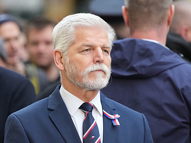 Prezident Pavel přijme tři kandidáty do nové vlády. Plagu, Vojtěcha a Tejce