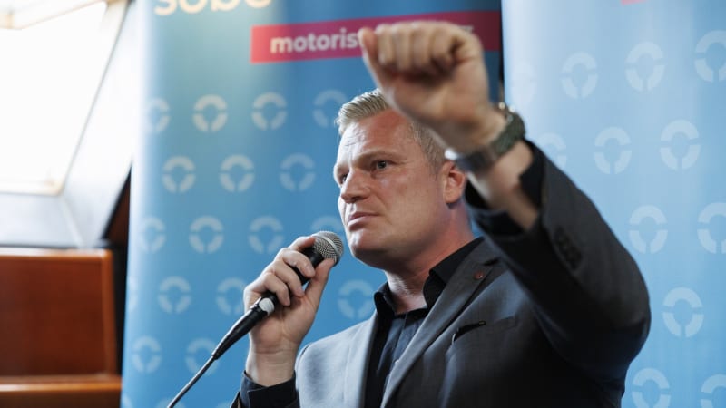 „Zastřelil škodnou.“ Turka kvůli komentářům o vraždě aktivistů prověřovala policie