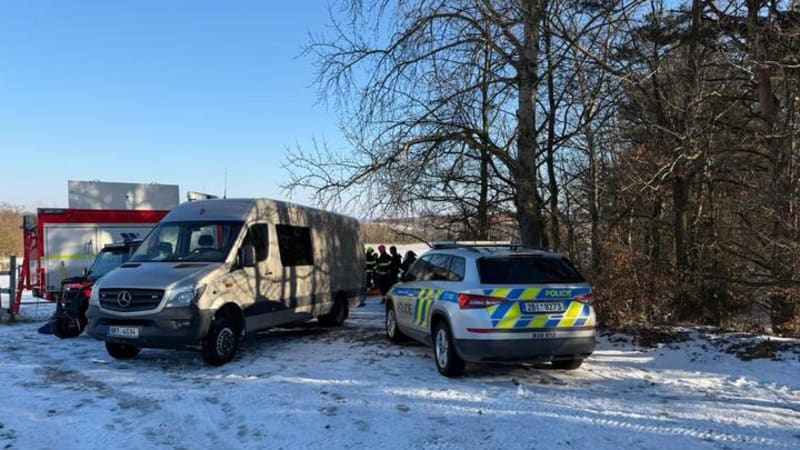 Neštěstí na Brněnsku: Pod ledem zmizel člověk, tělo se našlo až po několika hodinách