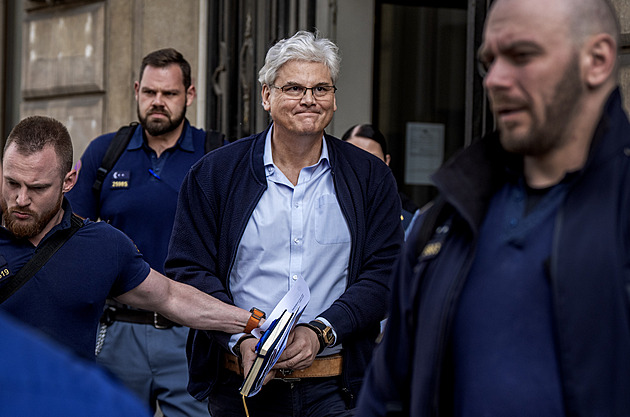 Bývalý šéf Motola Ludvík je na svobodě. Jsem nevinný a budu se bránit, prohlásil