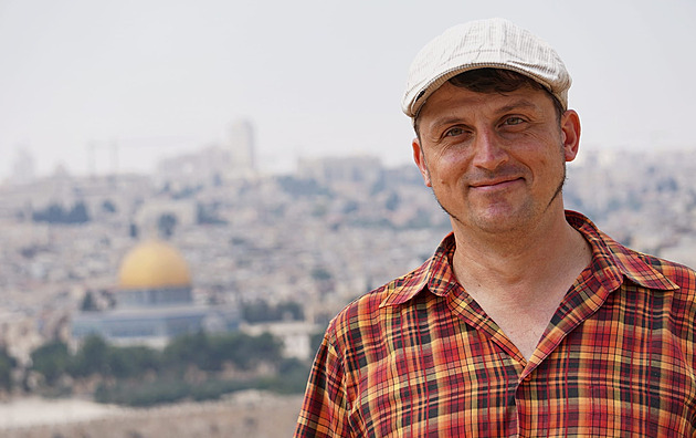 Česko by mělo agresi proti Íránu odsoudit, ale jen přitakává Trumpovi, píše politolog