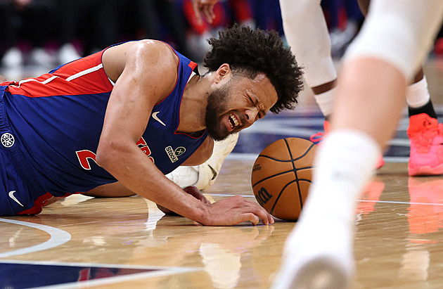 Záhadná bolest zad? Cunninghama lékaři diagnózou zaskočili: Zkolabovala vám plíce