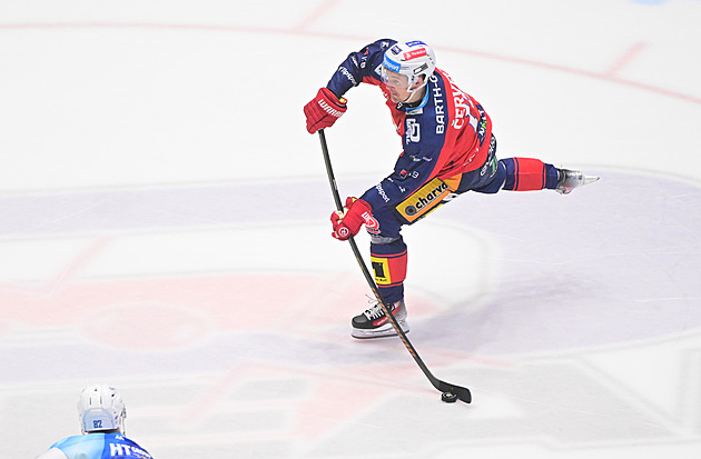 ONLINE: Druhé zápasy čtvrtfinále. Sparta chce odskočit v Plzni, Pardubice s Kometou