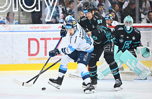 ONLINE: Liberec - K. Vary 0:0. Rozhodující zápas, velkou šanci měl hostující Číp