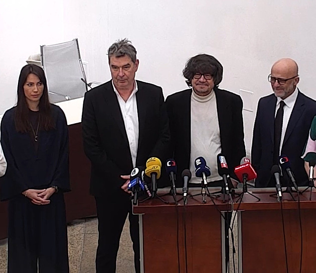 Hampl chce ČT jako vládní vysílač. V radě není výkonný umělec, řekl herec Čermák