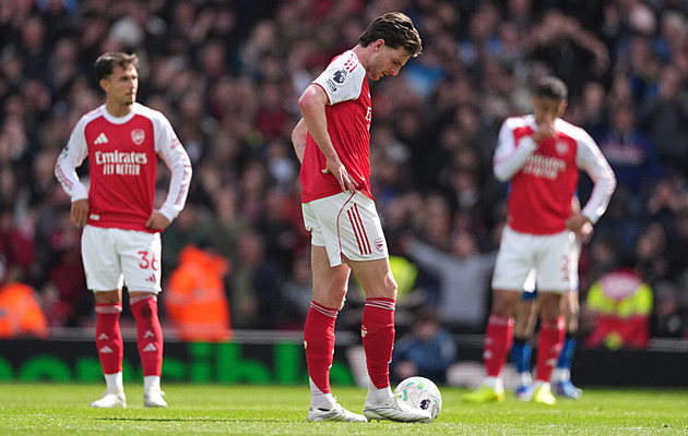 ONLINE: Arsenal padl s Bournemouthem, chystá se Liverpool proti Fulhamu