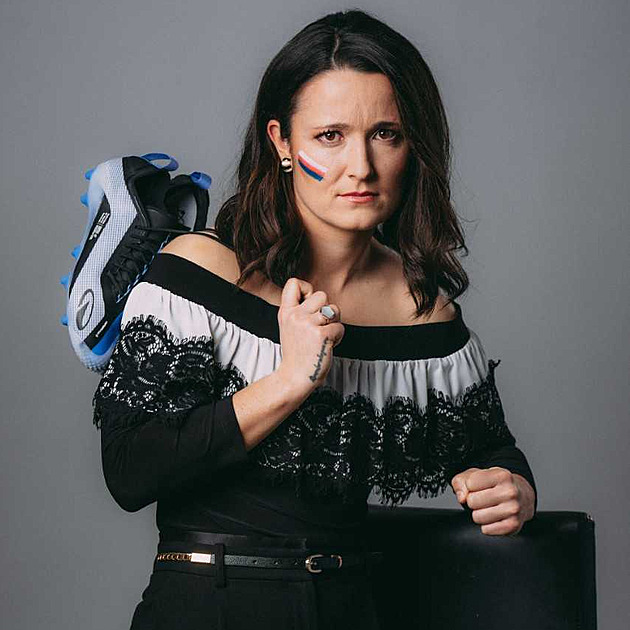 Hory, koně, ale hlavně fotbal. Jaký je svět kapitánky Sparty Bartoňové?