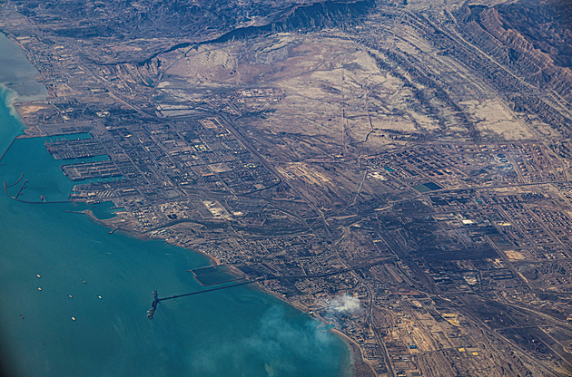 Írán zaútočil na obchodní loď v Hormuzském průlivu, hlásí Britové