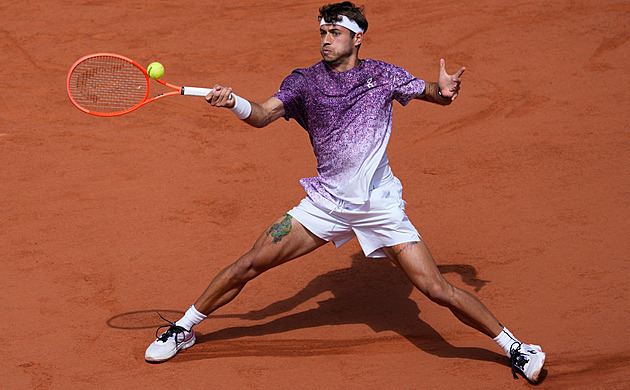 Roland Garros ONLINE: Dramatický čtvrtý set. Cobolli opět získává výhodu brejku