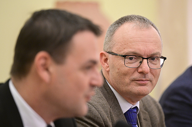 Chceme učit češtinu i v Indonésii. Nový šéf Českých center o aktivismu i úsporách
